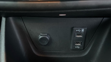 Vauxhall Crossland 1.2 Turbo [130] SRi Nav 5dr Petrol Hatchback